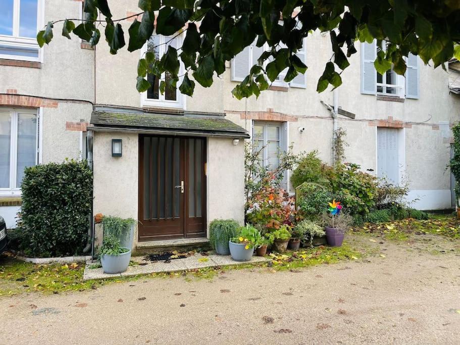 Chaleureux Appart, Proche De La Loire Avec Parking Orléans Buitenkant foto